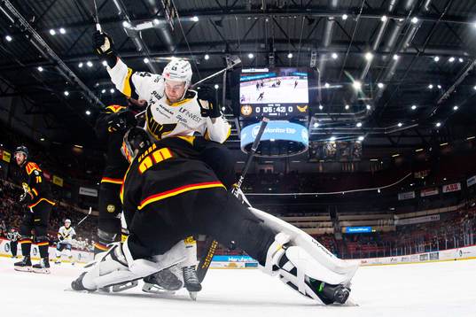 Västerås Kyle Topping gör 0-1