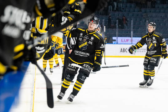 AIKs Ole Einar Egeland Andersen jublar