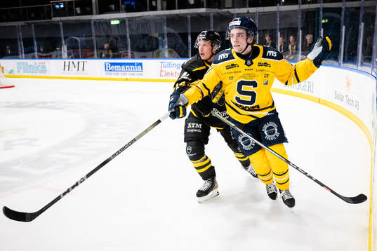 AIKs Oscar Öhman och Södertäljes Elias Stenman