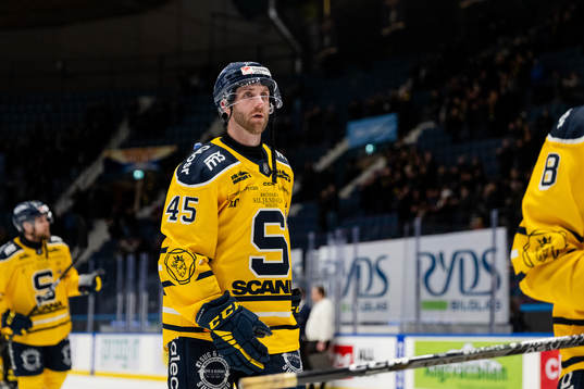 Södertäljes Sebastian Dyk deppar