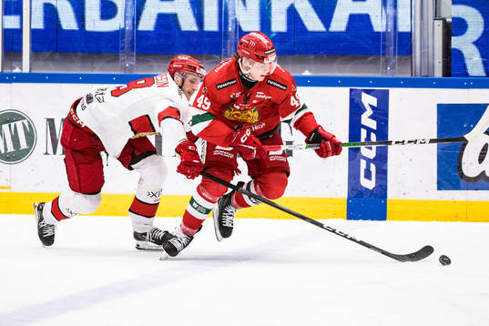 Almtunas Jacob Svensson och Moras Noah Steen