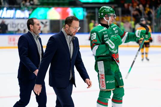 Rögles tränare Roger Hansson deppar