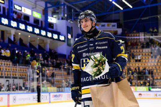 HV71s Herman Hansson jublar