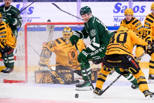 Färjestads Victor Ejdsell