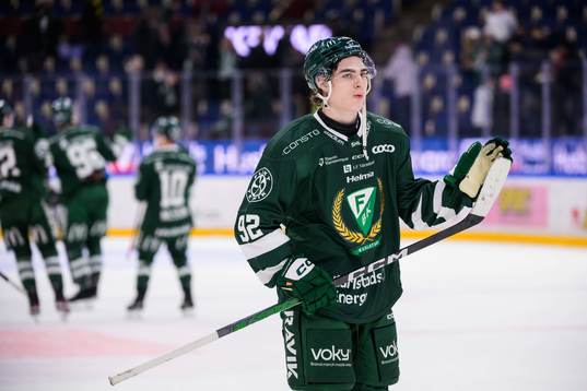 Färjestads Liam Öhgren deppar