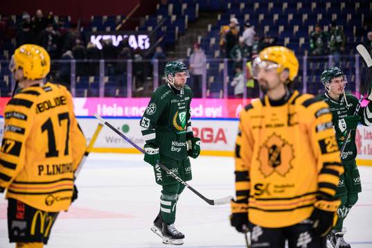 Färjestads Carl Dahlström deppar