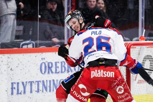 Örebros Gustav Backström och Oskarshamns Lukas Pilö