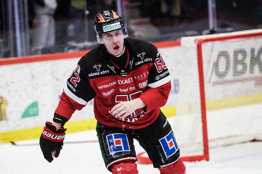 Örebros Robert Leino har ont