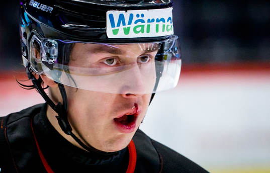 Örebros Robert Leino deppar