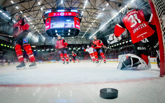 Örebros Milton Oscarson, Axel Sundberg, Philip Holm och