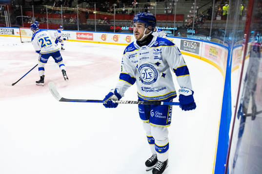 Leksands Matt Caito på uppvärmningen