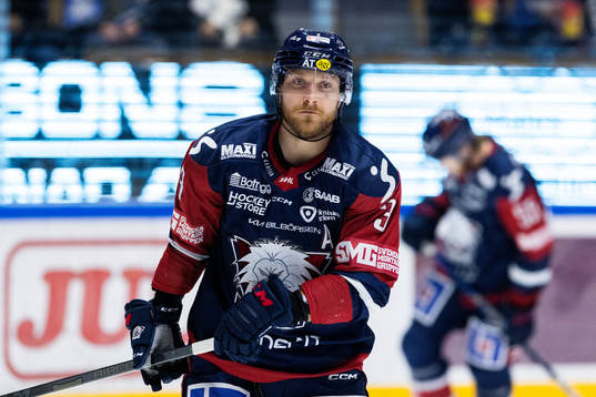 Linköpings Linus Hultström på uppvärmningen