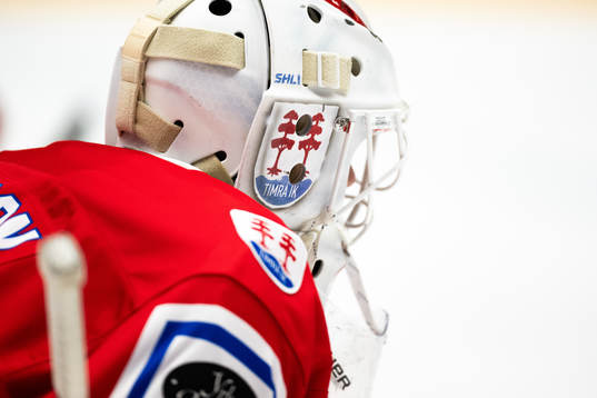 Timrås målvakt Jacob Johanssons hjälm