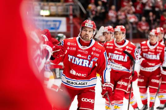 Timrås Anton Lander jublar