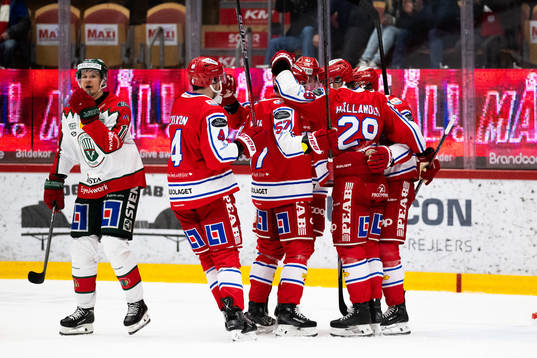 Timrås Anton Wedin jublar