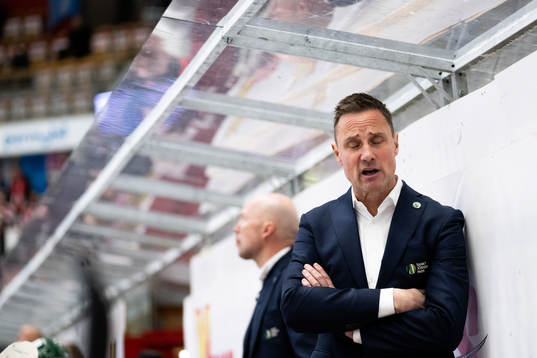 Frölundas tränare Roger Rönnberg deppar