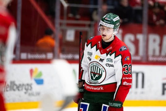 Frölundas Noah Hasa deppar