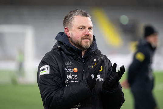 Manager Jimmy Thelin