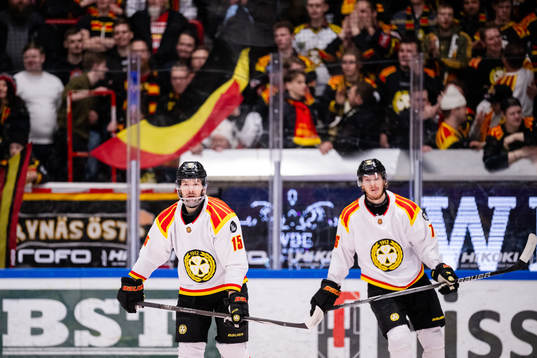 Brynäs Simon Bertilsson och Oskar Kvist deppar