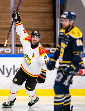 Brynäs Anton Rödin jublar