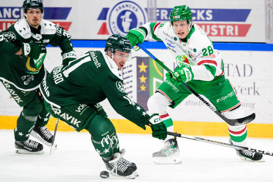 Färjestads Joakim Nygård och Rögles Anton Bengtsson