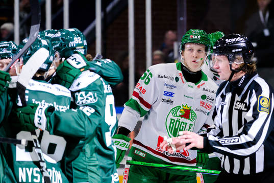 Rögles Adam Engström deppar