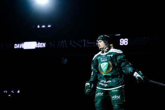 Färjestads David Tomasek