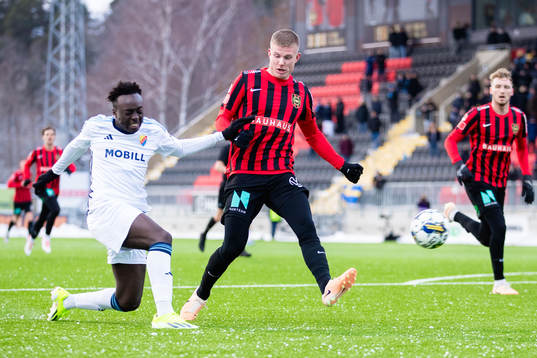 Djurgårdens Kalipha Jawla och Brommapojkarnas Eric