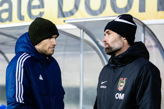 Djurgårdens Albin Ekdal och Brommapojkarnas tränare Olof