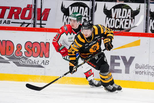 Frölundas Jere Innala och Skellefteås Jonathan Pudas