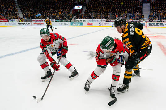 Frölundas Carl Klingberg och Skellefteås Lukas Vesterlund