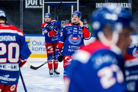 Oskarshamns Patrik Karlkvist deppar