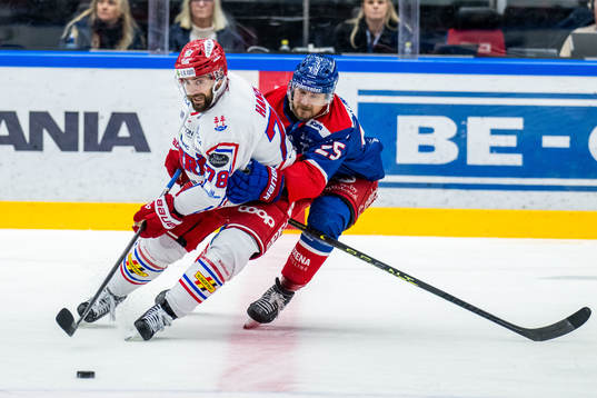 Timrås Robin Hanzl och Oskarshamns Johannes Salmonsson