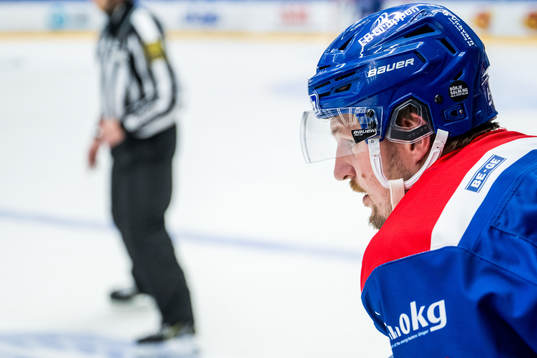Oskarshamns Patrik Karlkvist deppar