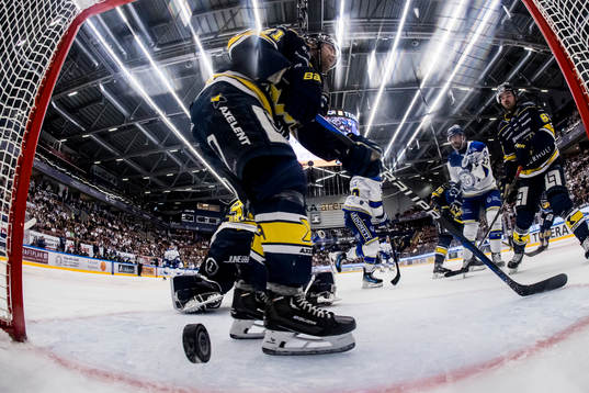 Leksands Marek Hrivik gör 3-1