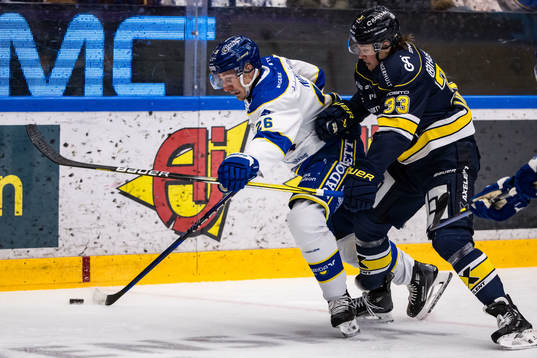 Leksands Patrik Norén och HV71s Måns Lindbäck