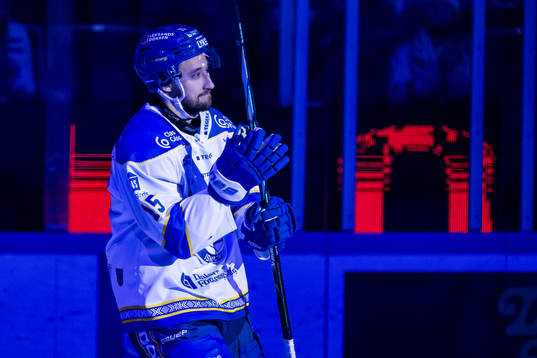 Leksands Max Veronneau innan ishockeymatchen i SHL mellan