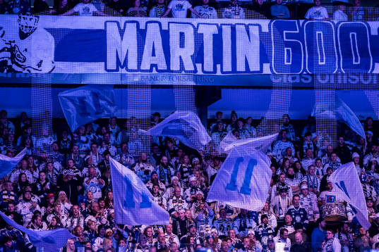 TIFO för Leksands Martin Karlsson innan ishockeymatchen i