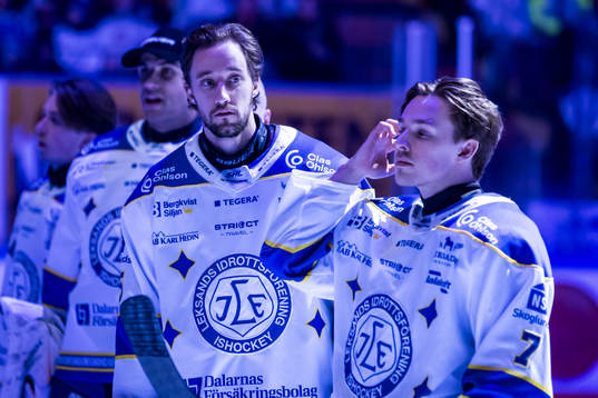 Leksands Max Veronneau innan ishockeymatchen i SHL mellan