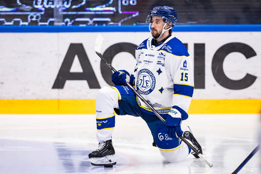 Leksands Max Veronneau innan ishockeymatchen i SHL mellan