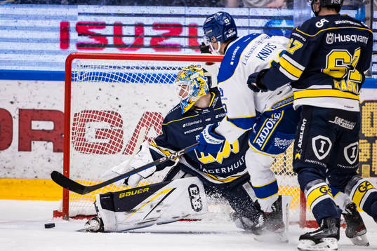 HV71s målvakt Joni Ortio