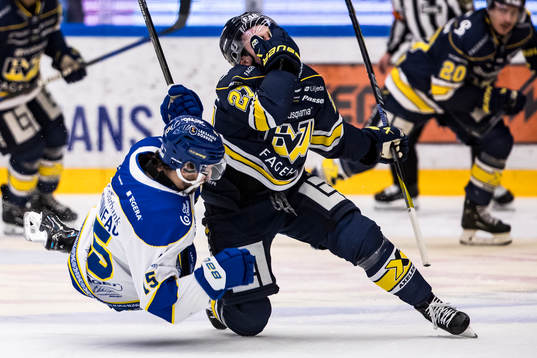 Leksands Max Veronneau och HV71s Robert Nardella