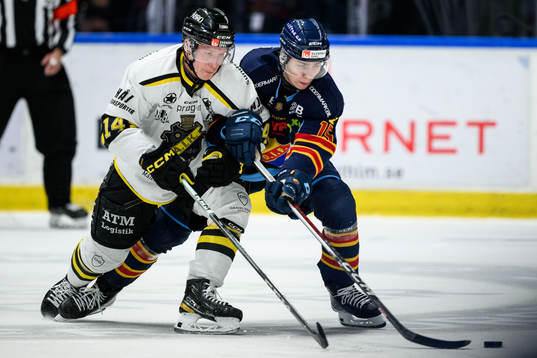 AIKs Oscar Öhman och Djurgårdens Frederik Schlyter