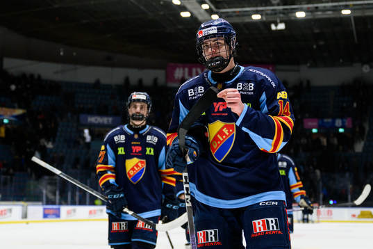 Djurgårdens Anton Frondell deppar