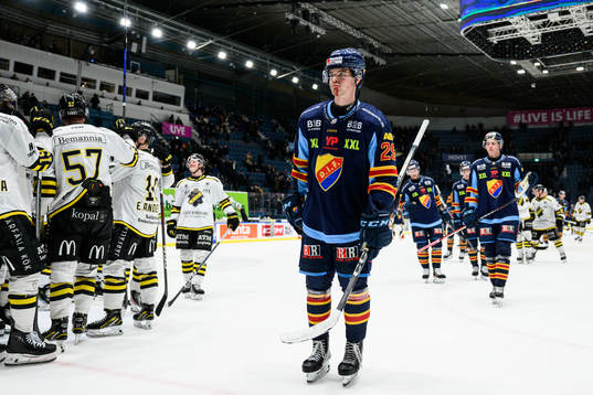Djurgårdens Axel Andersson deppar