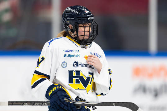 HV71s Aoife Leacy deppar