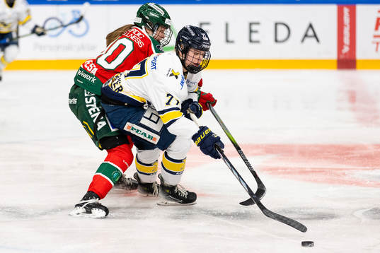 HV71s Mira Jungåker och Frölundas Emilia Vesa