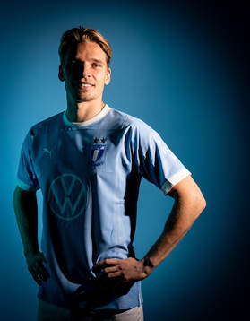 Malmö FF presenterar Jens Stryger Larsen som ny spelare