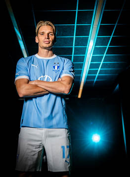 Malmö FF presenterar Jens Stryger Larsen som ny spelare