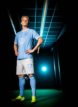 Malmö FF presenterar Jens Stryger Larsen som ny spelare